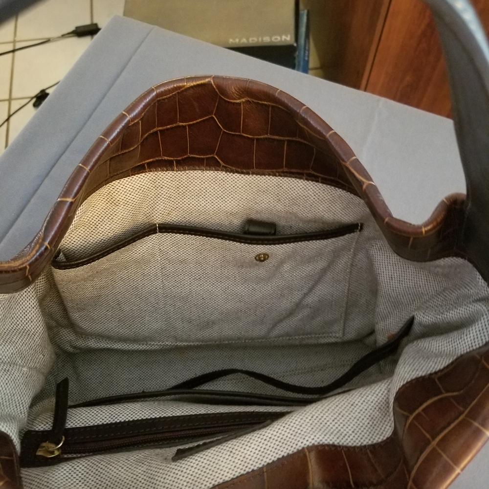 Purse - Picture 5 of 6